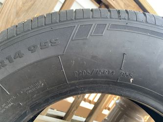 GT Radial SUV Tire P205/75R14 95S