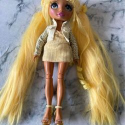 Rainbow High Doll
