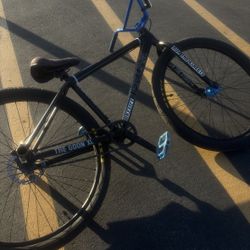 The Goon Xl- Blue Night Throne Cycles