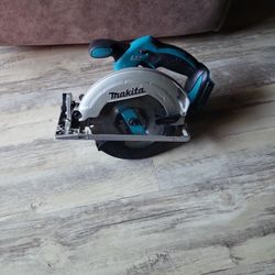 Makita 18v Circular Saw  6 1/2"
