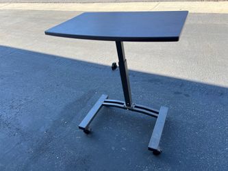 Small mobile table