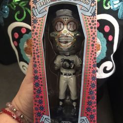 NO TRADES 2021 DIA DE LOS MUERTOS DODGERS BOBBLE HEAD