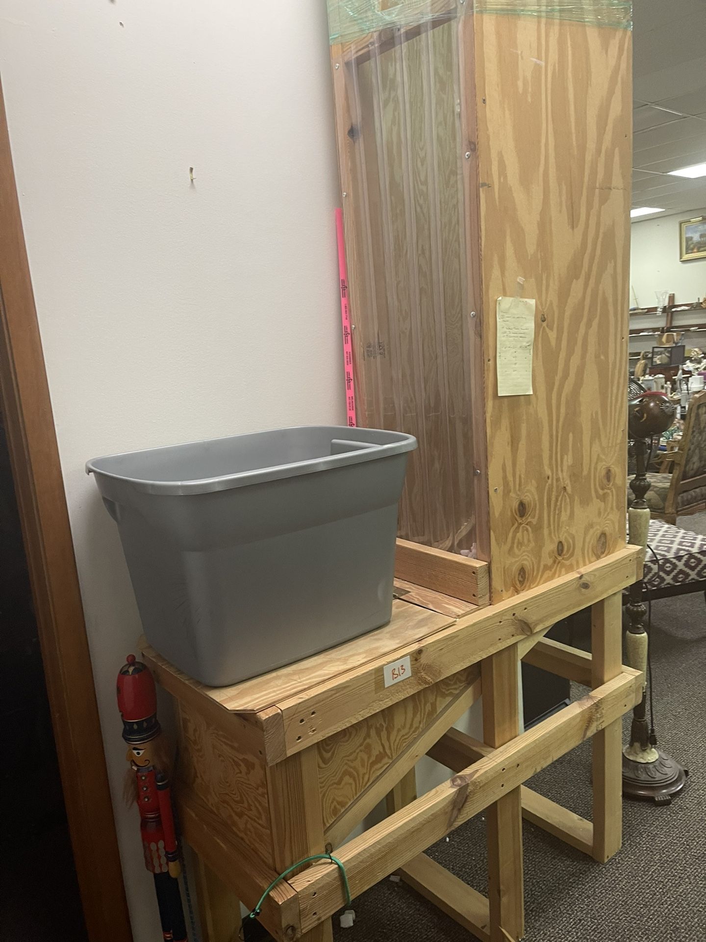 Mailing Peanut Device