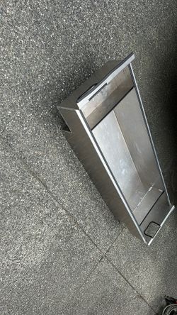 Diamondback covers Storage Cross bin 13 Ford Super Duty