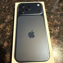 iPhone 17 Pro Max 256GB Blue Unlocked Open Box