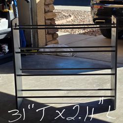 Shoe/toy/book shelf