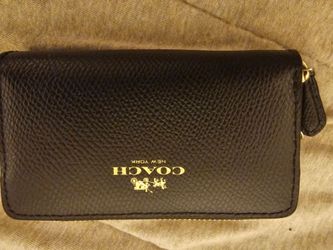 Coach Black Leather Zip Wallet