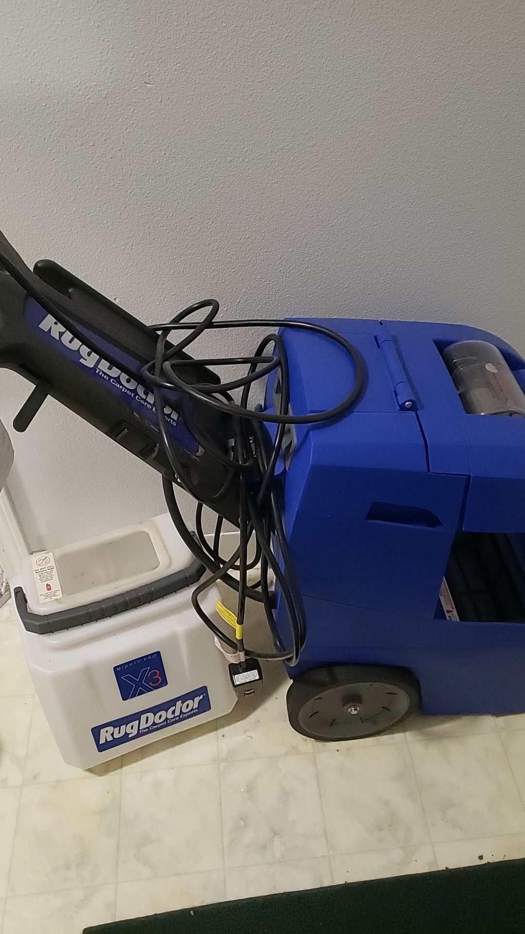 Rug doctor mighty pro x3 for Sale in Gladstone, OR OfferUp