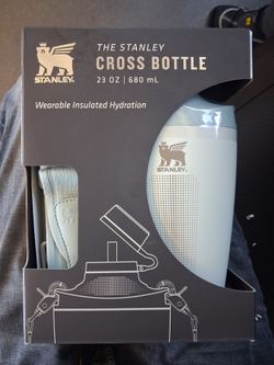Stanley cross fit bottle
