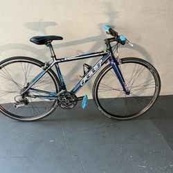 BICYCLE FELT 14 SPEED ROUTEBIKE SIZE 29 BRAND NEW 