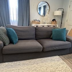 Free Couch 