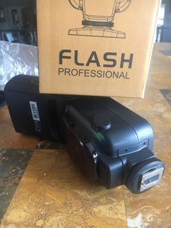 NEW - SPEEDLITE camera flash