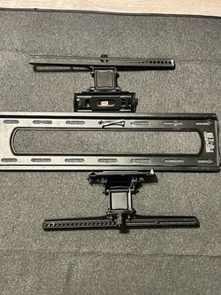 Full Motion TV Wall Mount Bracket