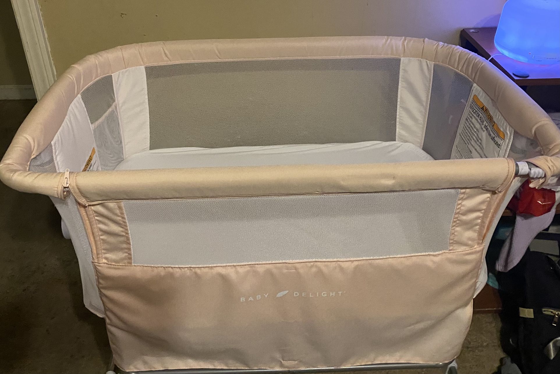 Baby Delight Bassinet