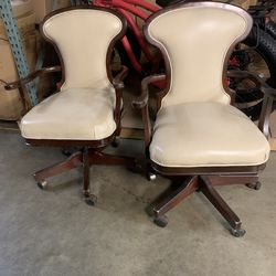 Real leather chairs in perfect  shape.