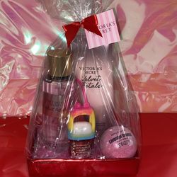 Victoria Secret Velvet Petals Gift Set 