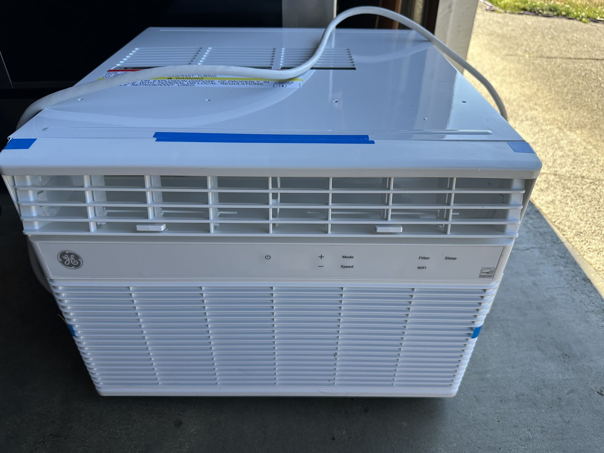 GE Air Conditioner Window Mount
