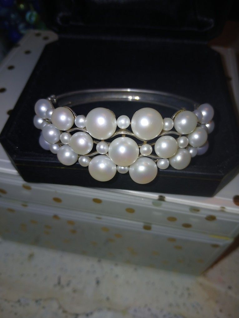 Honora Pearl Bracelet