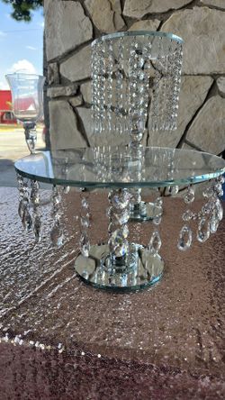 Cake stand