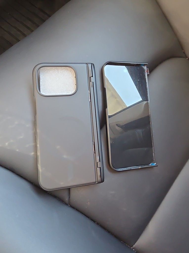 Tonight Pixel 9 Pro Case $15