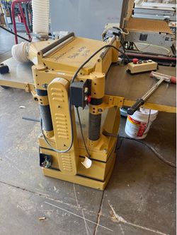 Wood shop Powermatic Thickness Planer
