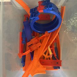 Hot Wheels Tracks