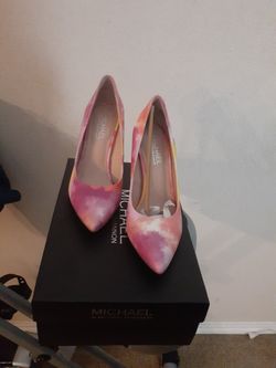 Shoes 8.5
