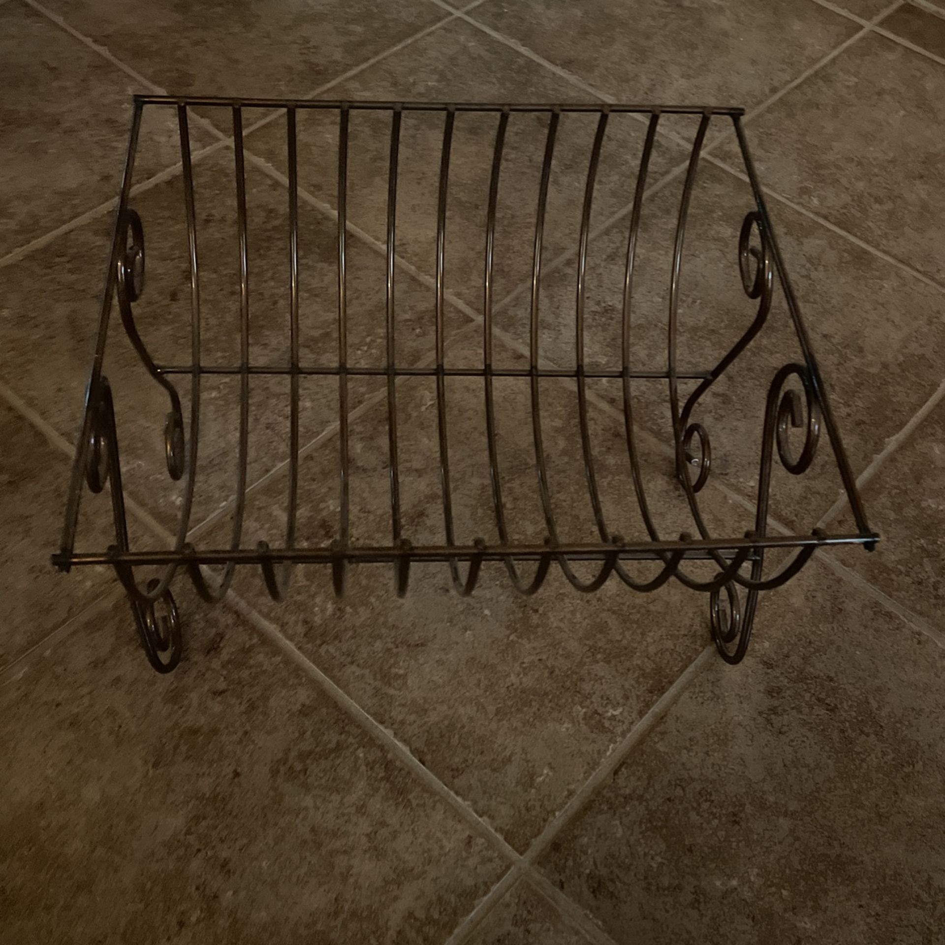 Magazine / Planter Wire Rack Bronze Color