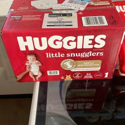 Huggies little Snugglers diapers size one