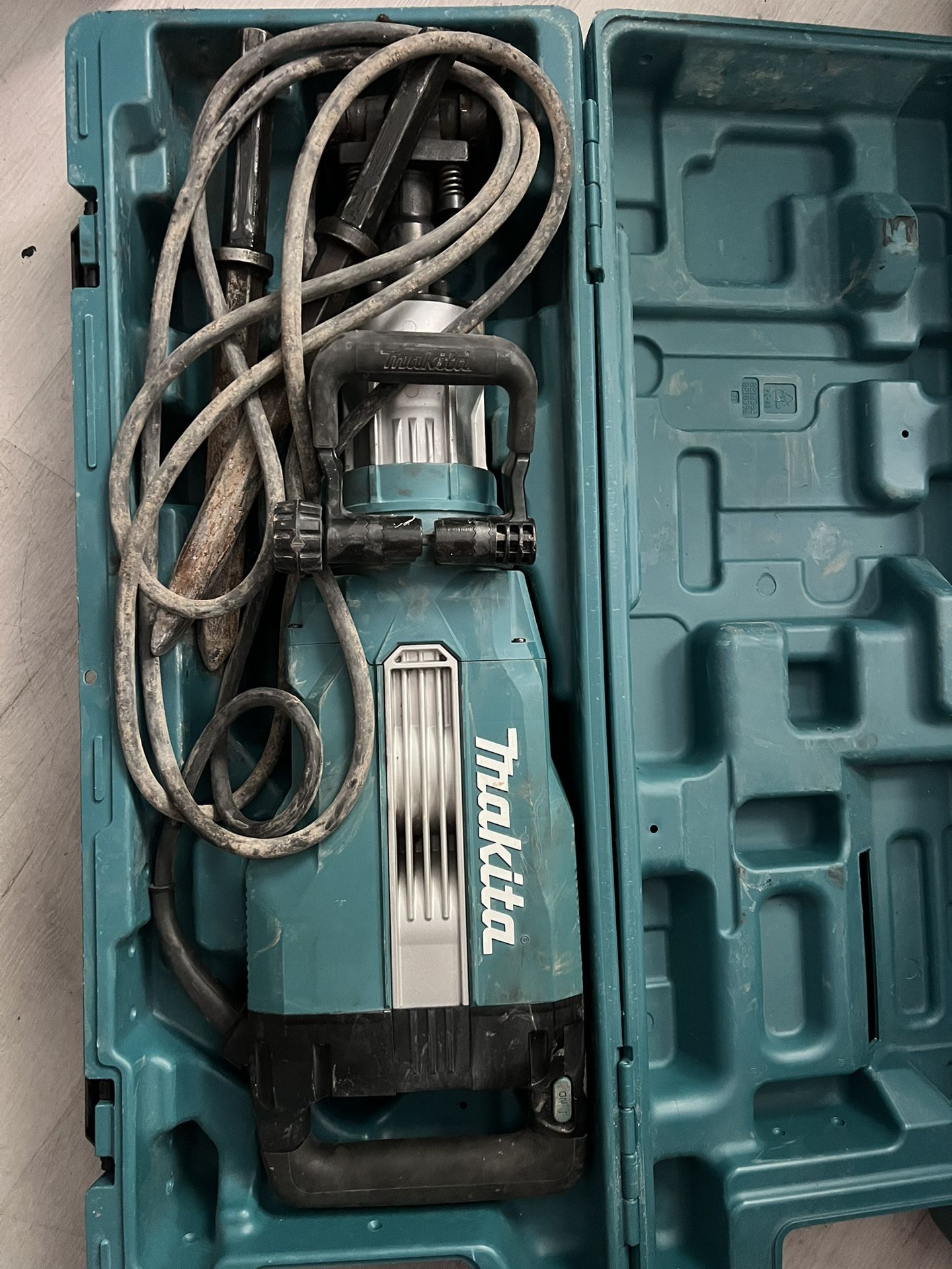 Makita Jack Hammer 45 Lbs