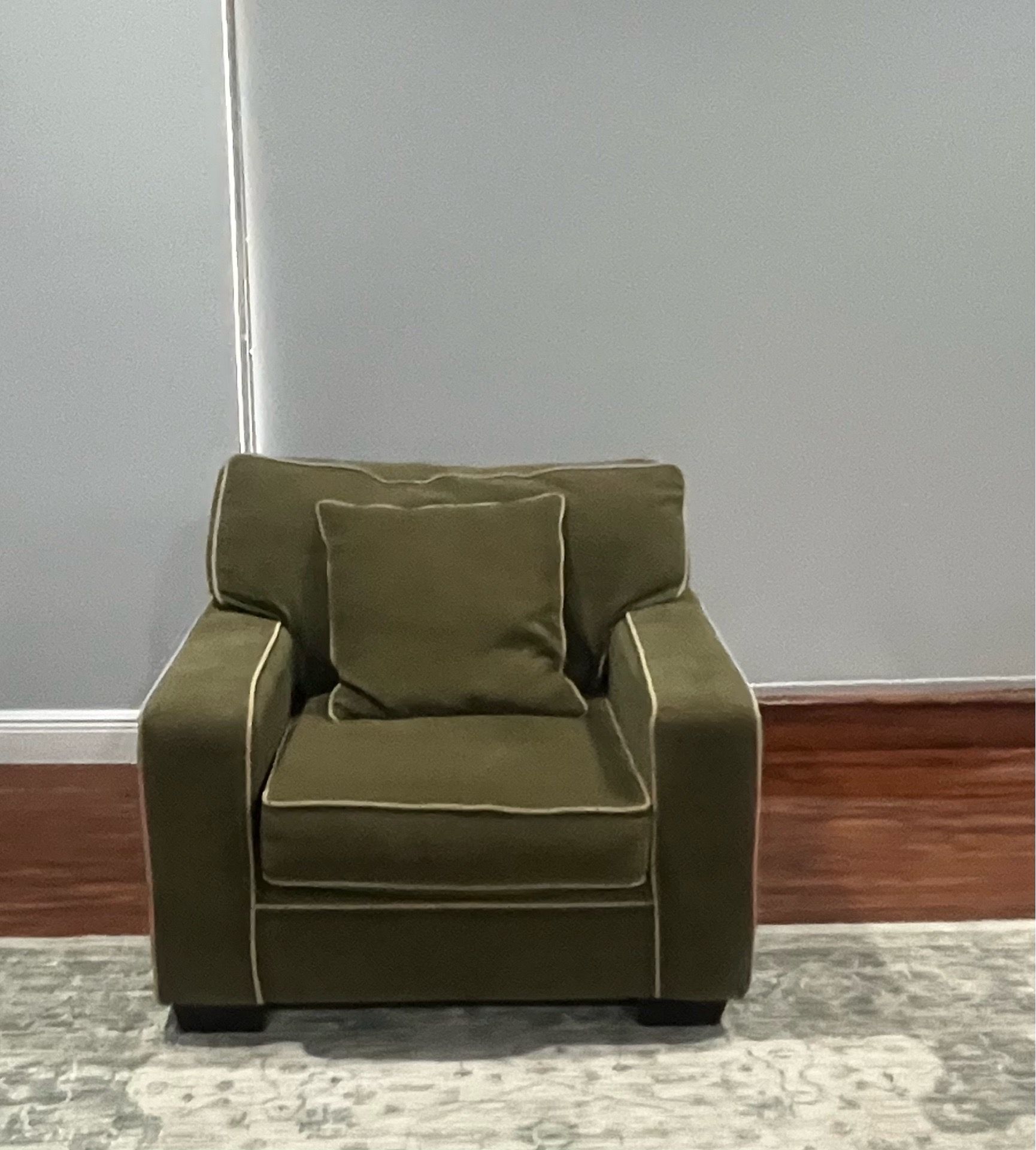 Single chair