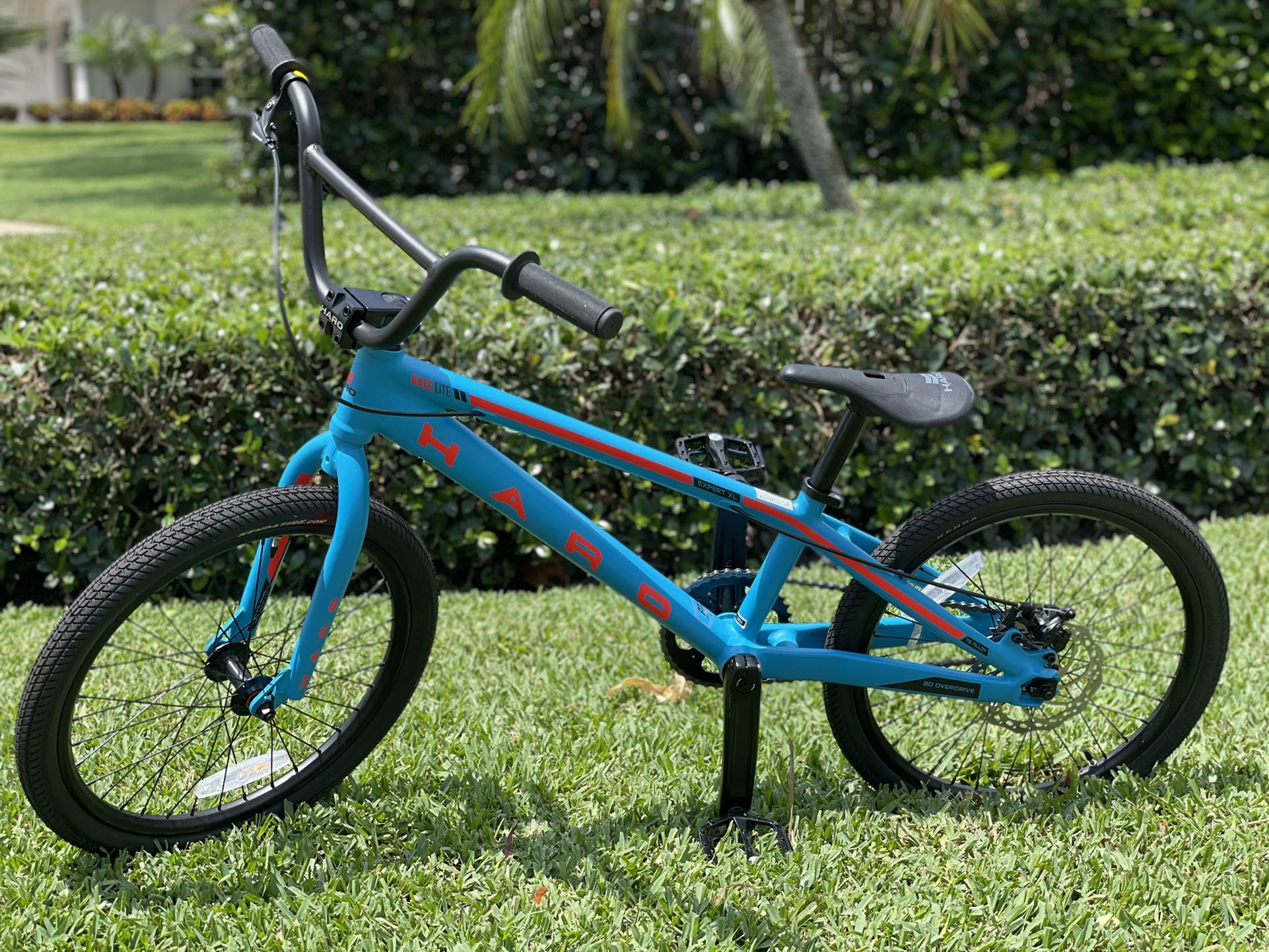 Haro Racelite Elite 20” Bicycle “NEW”