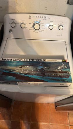 Revell Nuclear Carrier USS Enterprise Model Kit