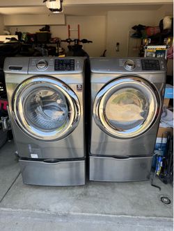 Samsung Front Load Washer & Dryer Set w/ Pedestals