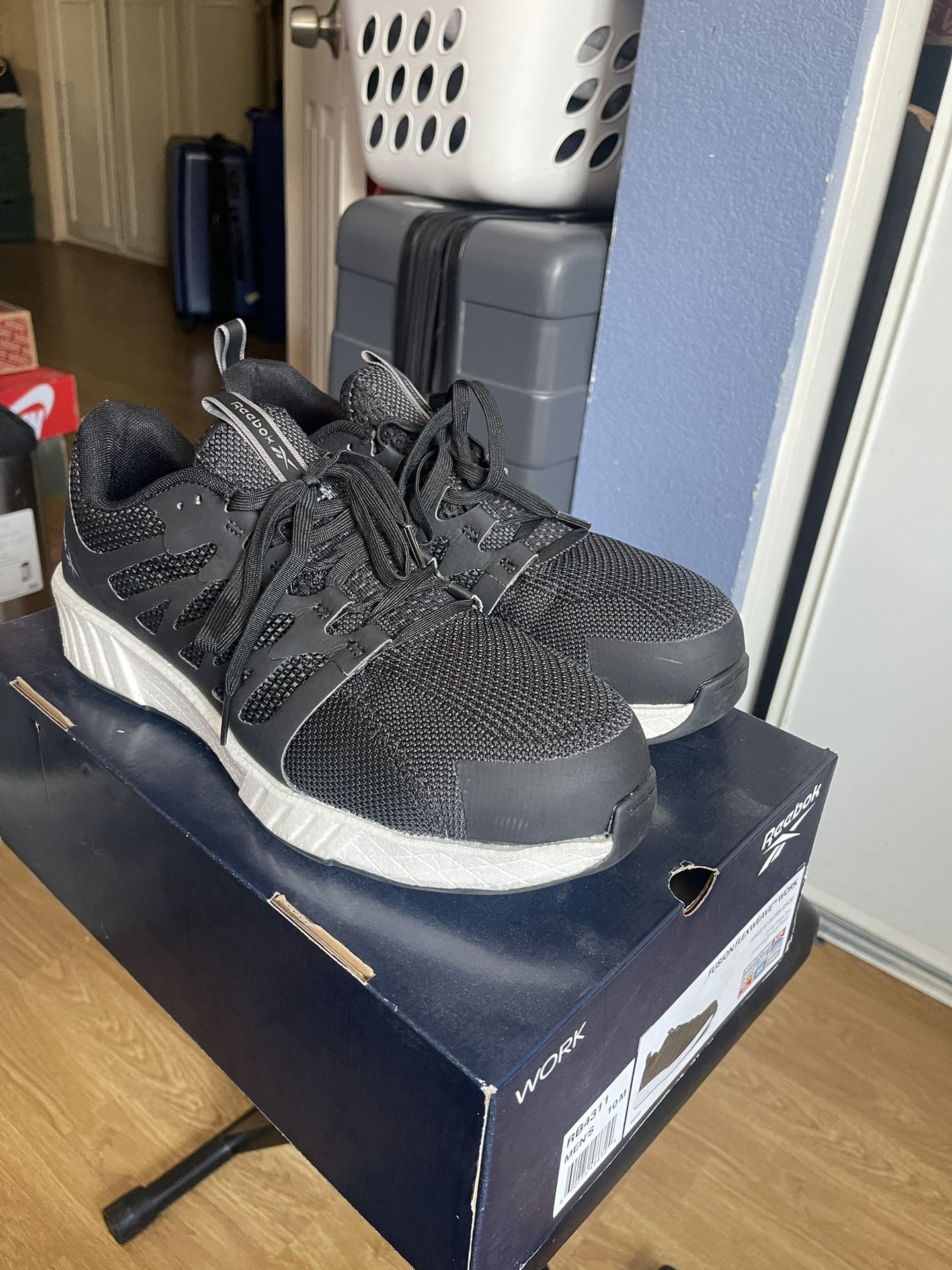 Reebok Composite Toe