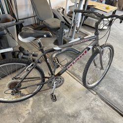 Giant Boulder Mountain Bike