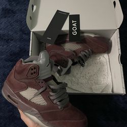 Jordan 5 Retro Burgundy