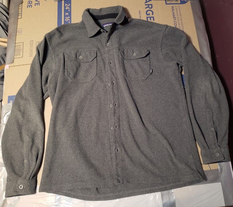 Patagonia Fleece Men's Button Up Shirt Gray Long Sleeve Pockets Warm Size XL