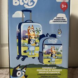 **Brand New** Bluey Kids Carry On 2 piece Luggage Set**