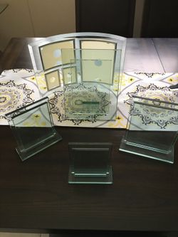 Set of frames