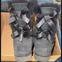 W Bailey Blow Black Ugg Boots 