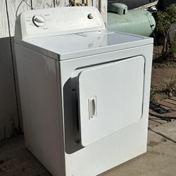 Kenmore Series 100 Electric Dryer 