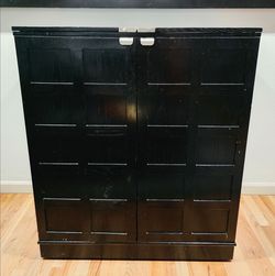 Crate & Barrel Parker Spirits Bar Cabinet 36" × 20" × 42"