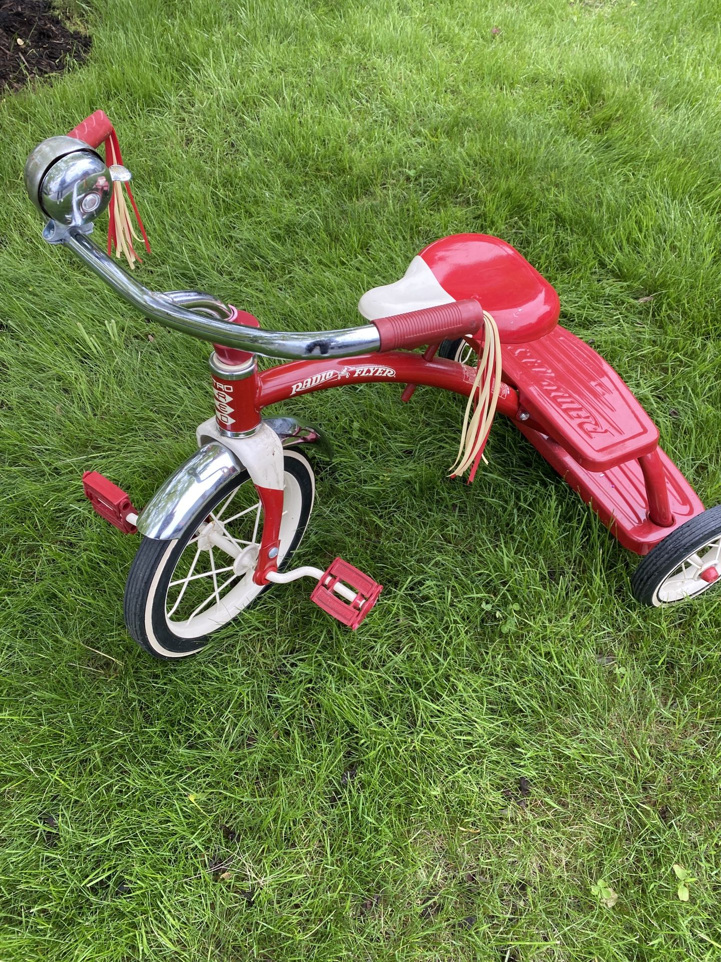 Radio Flyer Classic Red Tricycle 10". Trike Bike bicycle