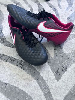 Nike Magista Opus II SIZE 10.5 US AG