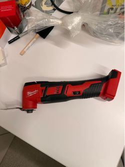Milwaukee multi- tool