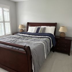 Full Size Bed