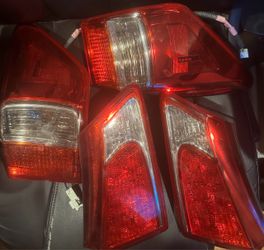Lexus is taillights