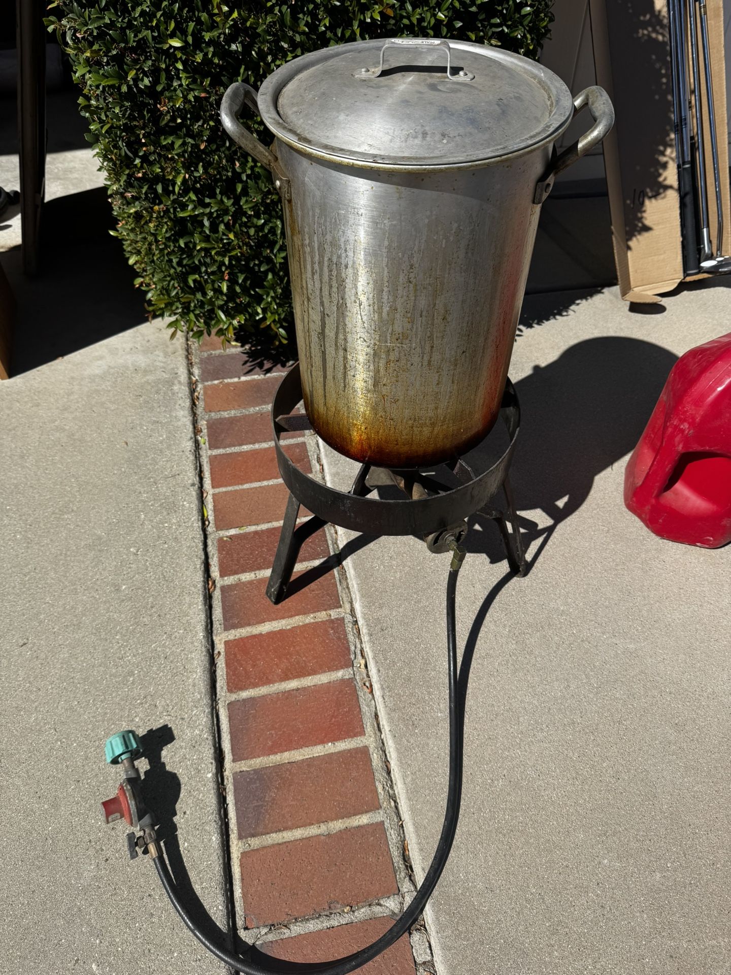 Turkey Fryer- Tamale Cooker