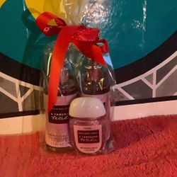 Bath & Body Works Small Gift Set $14